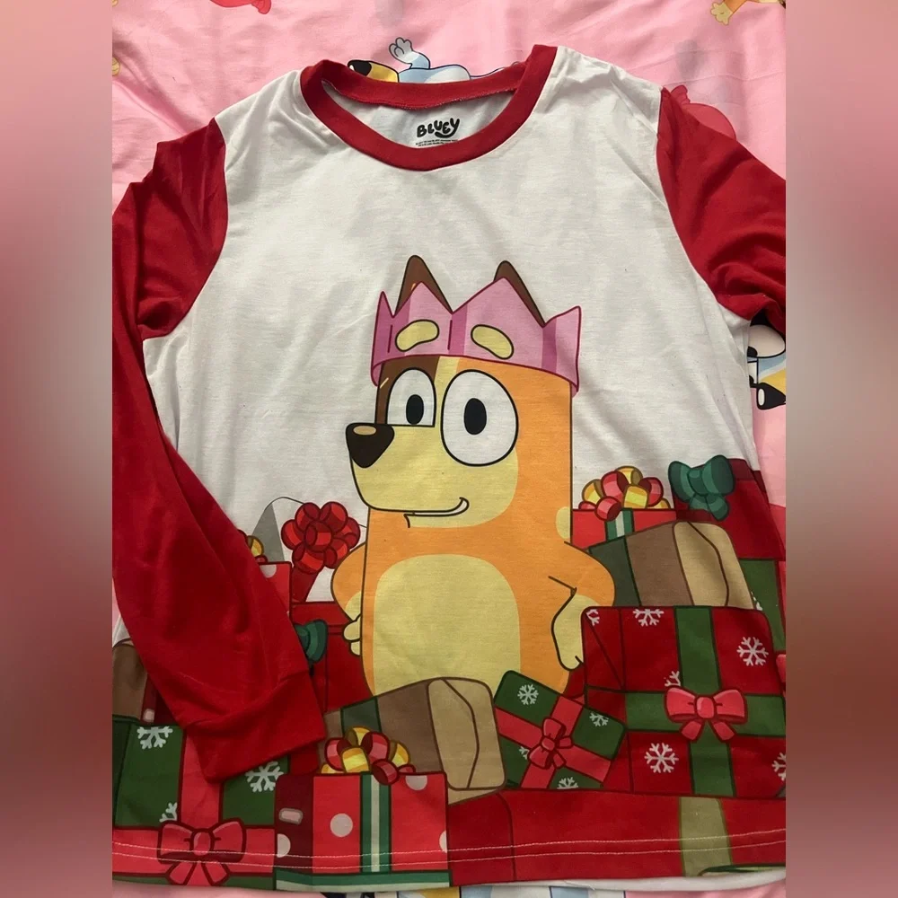 Disney Bluey mom Chili pajama set size M - Picture 3 of 5